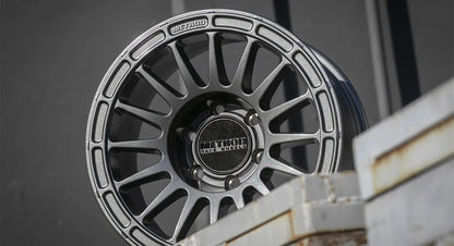 Llanta 314 Gloss Titanium 5x108 R17 Offset 30 mm – Method Race Wheels