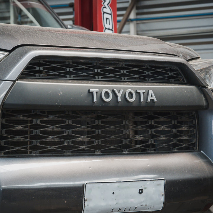 Máscara tipo TRD para Toyota 4Runner SR5 Facelift (2014-2024) – Moab