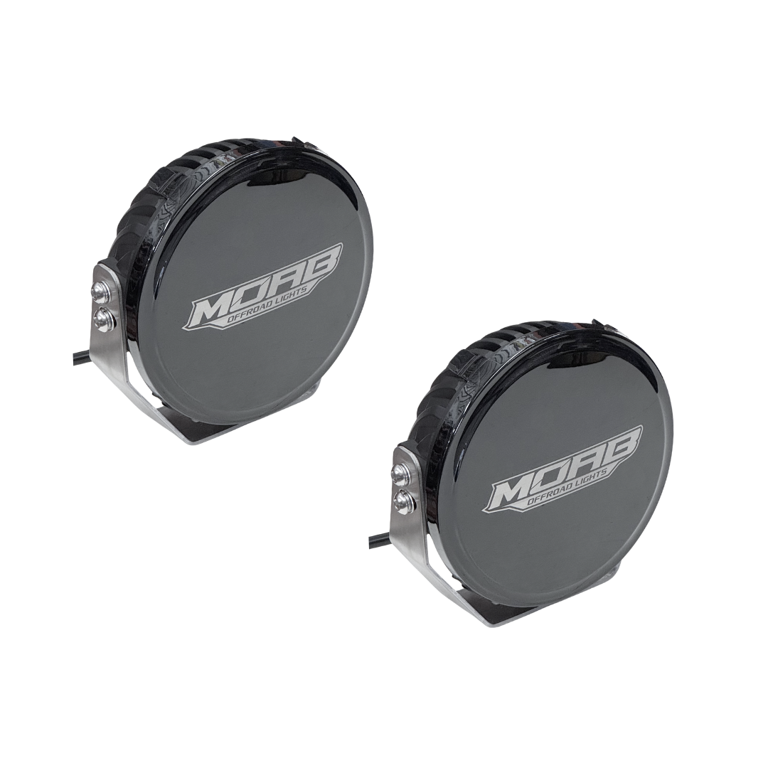 Par de focos LED MOAB 6.5" 75W. Incluye tapas protectoras negras. Incluye ramal completo.