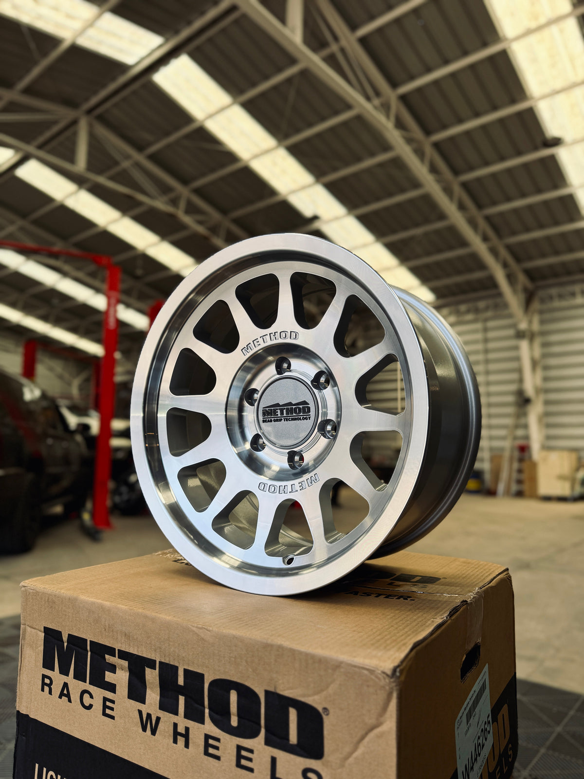 Method 703 Machined  17x9 6x139.7