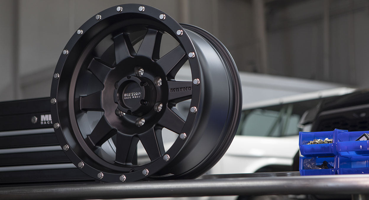 Llanta 301 Matte Black 5x139.7 R15 Offset -6 mm – Method Race Wheels