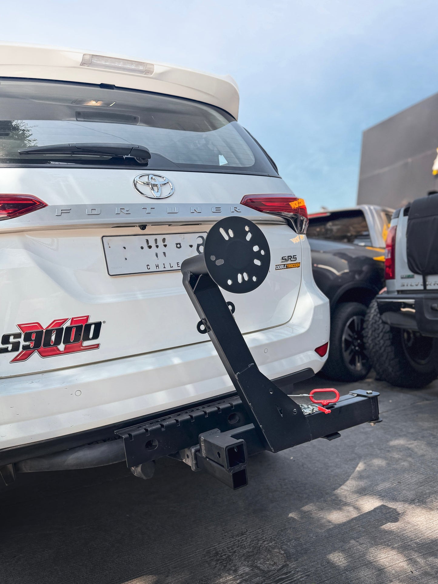 Soporte para Rueda de Repuesto con Enganche Americano 2" – MOAB