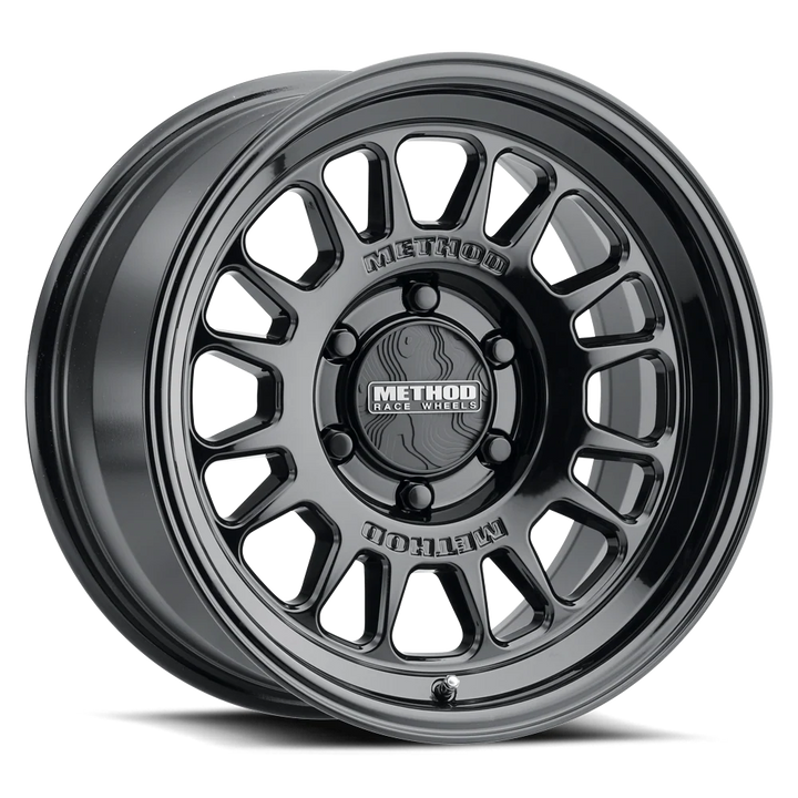 Llanta 318 Gloss Black 6x135 R17 Offset 0 mm – Method Race Wheels