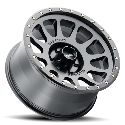 Method 305 Matte Black 18x9 6x139.7