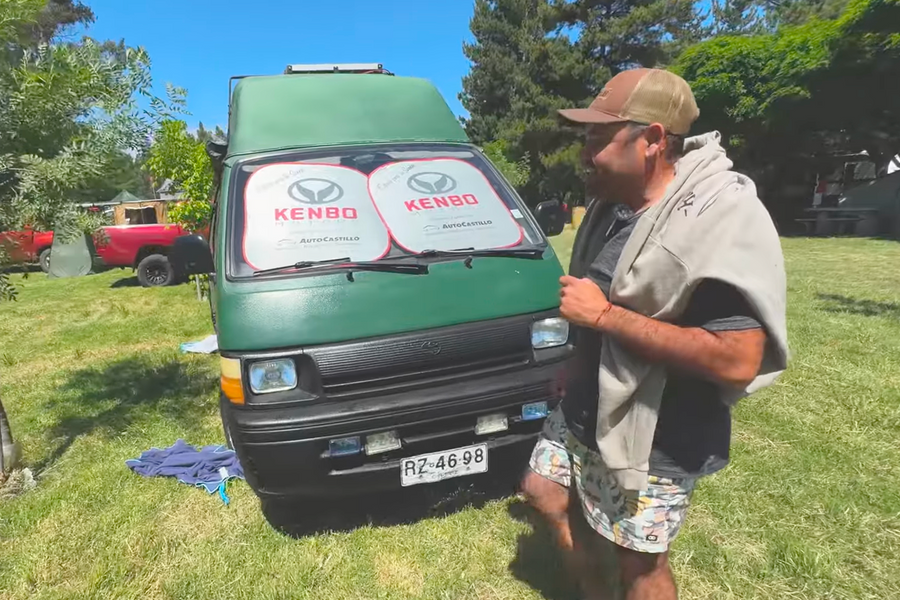 Toyota Hiace