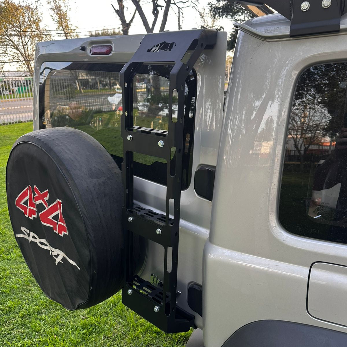 Escalera de Portalón para New Jimny 3 y 5 Puertas – Dirt Trucks