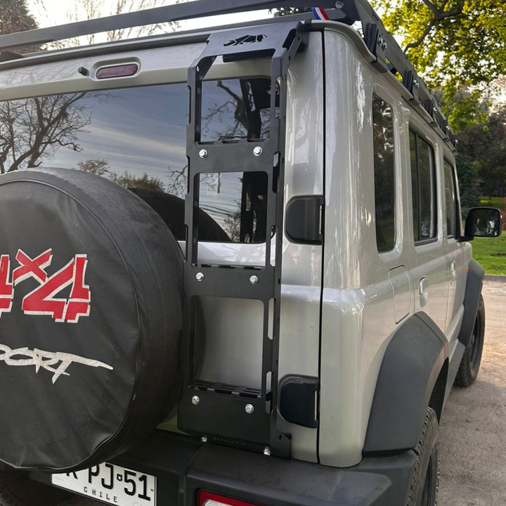 Escalera de Portalón para New Jimny 3 y 5 Puertas – Dirt Trucks