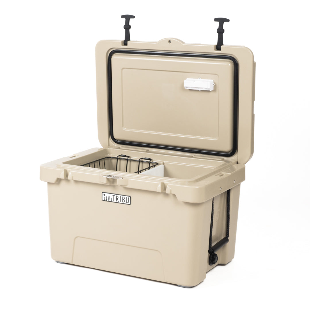 Cooler Rotomoldeado de 55 Litros con Accesorios – Tribu
