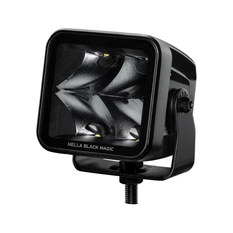 Faro LED 3.2" y 3.000 lm Spot Beam de Línea Black Magic – Hella