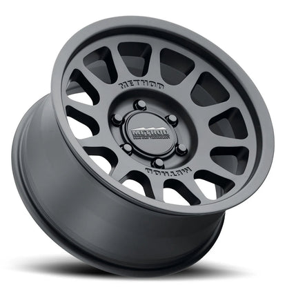 Llanta 703 Matte Black 5x127 R17 Offset -12 mm – Method Race Wheels