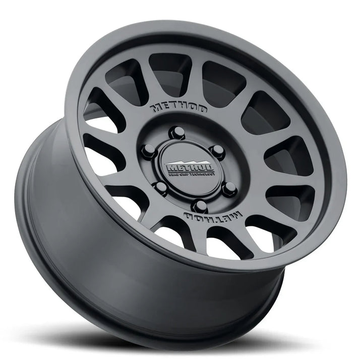Llanta 703 Matte Black 5x127 R17 Offset -12 mm – Method Race Wheels